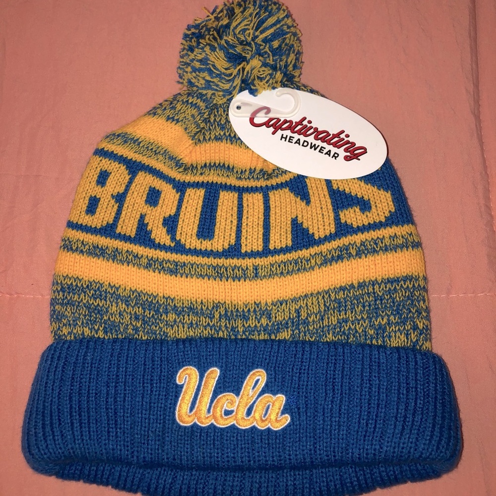 Beautiful bright blue UCLA bruins beanie.